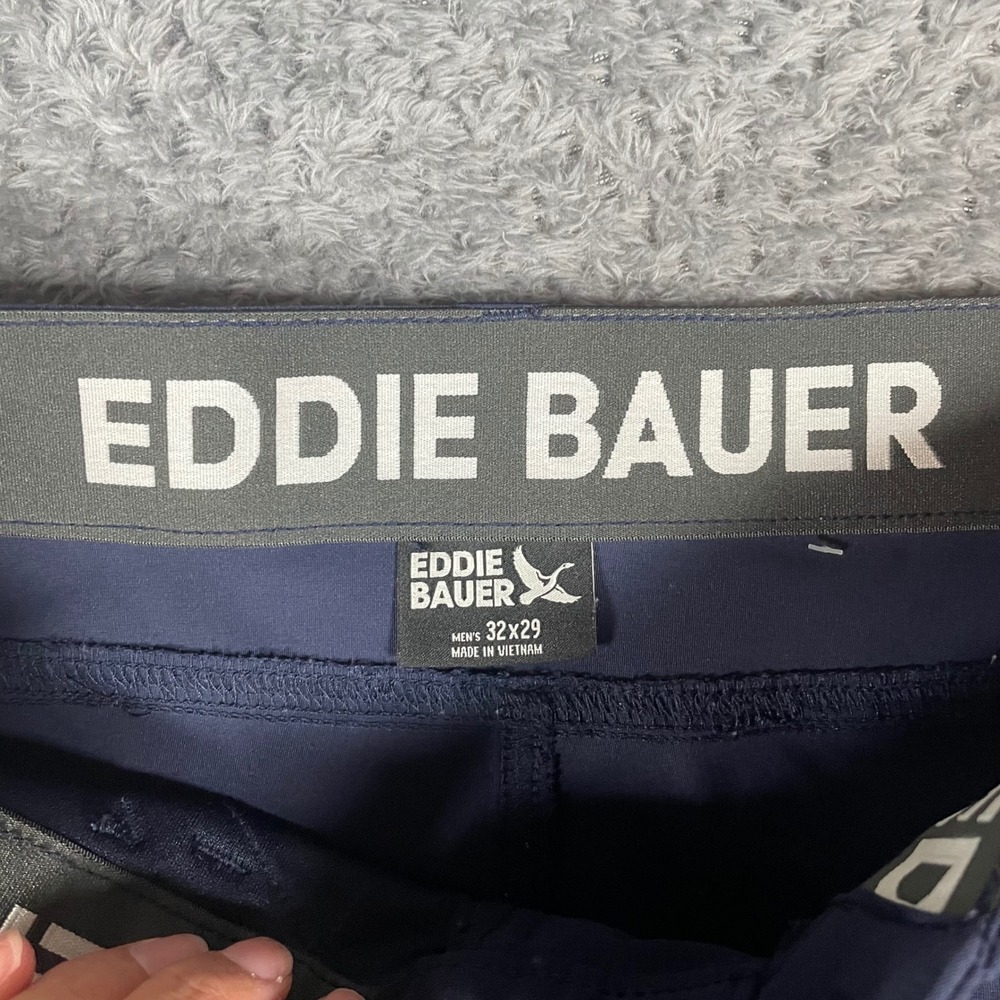 Eddie Bauer Rainier Tech Pants Mens 32x29 Navy Blue Hiking Outdoor Gorpcore Flaw - Picture 2 of 9